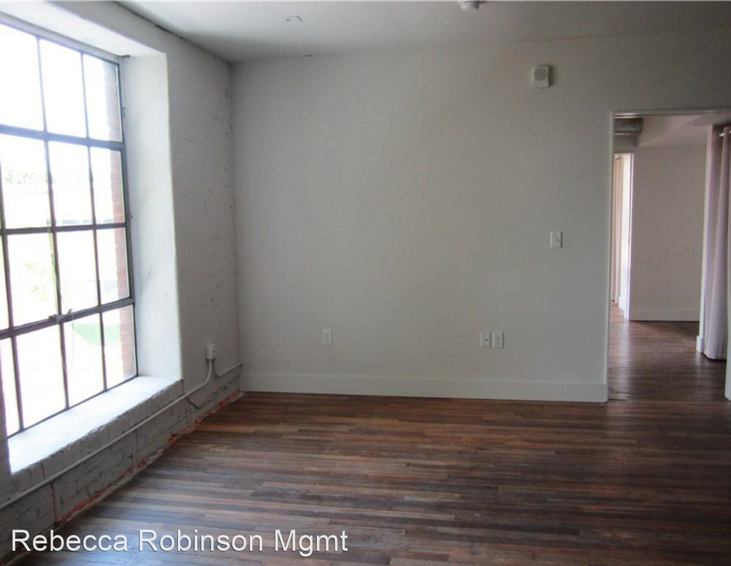 1329 College Avenue - Photo 11