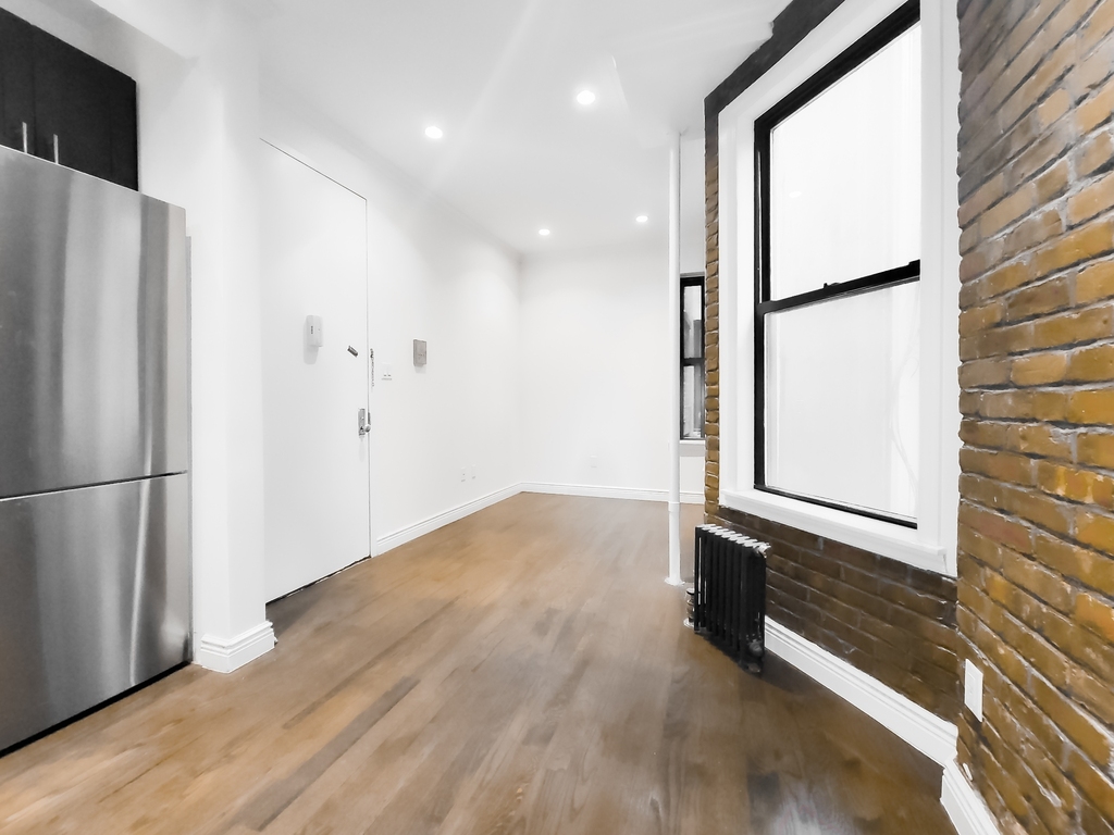 223 Mott Street - Photo 2