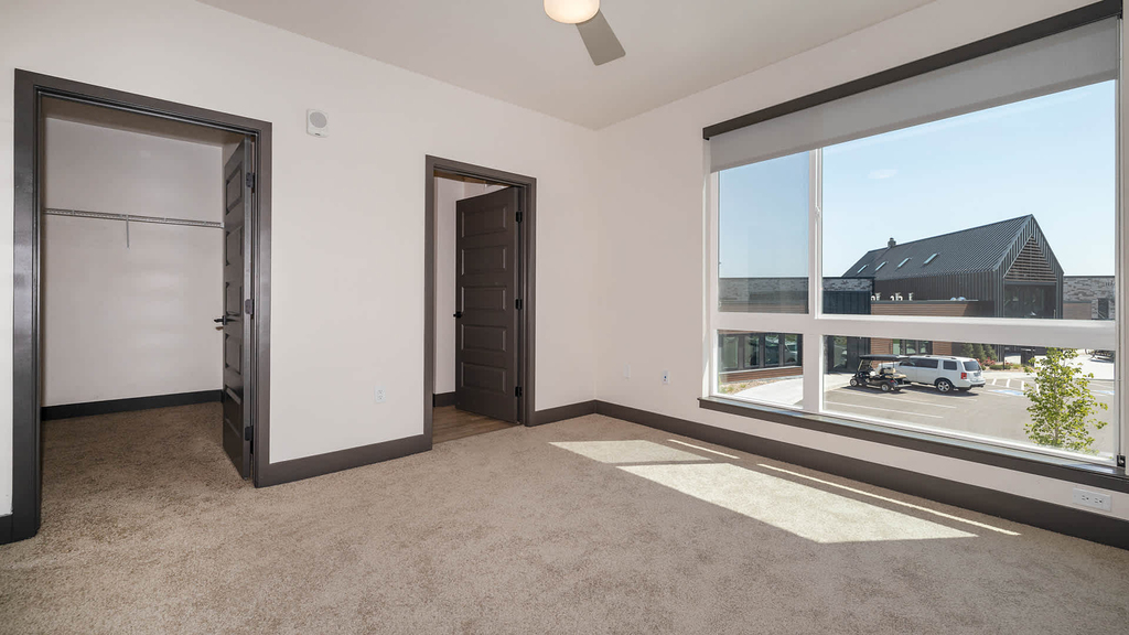 11700 E 26th Ave - Photo 17