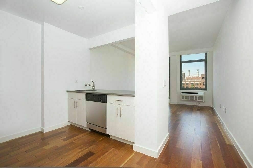 321 East Third Street - Photo 2