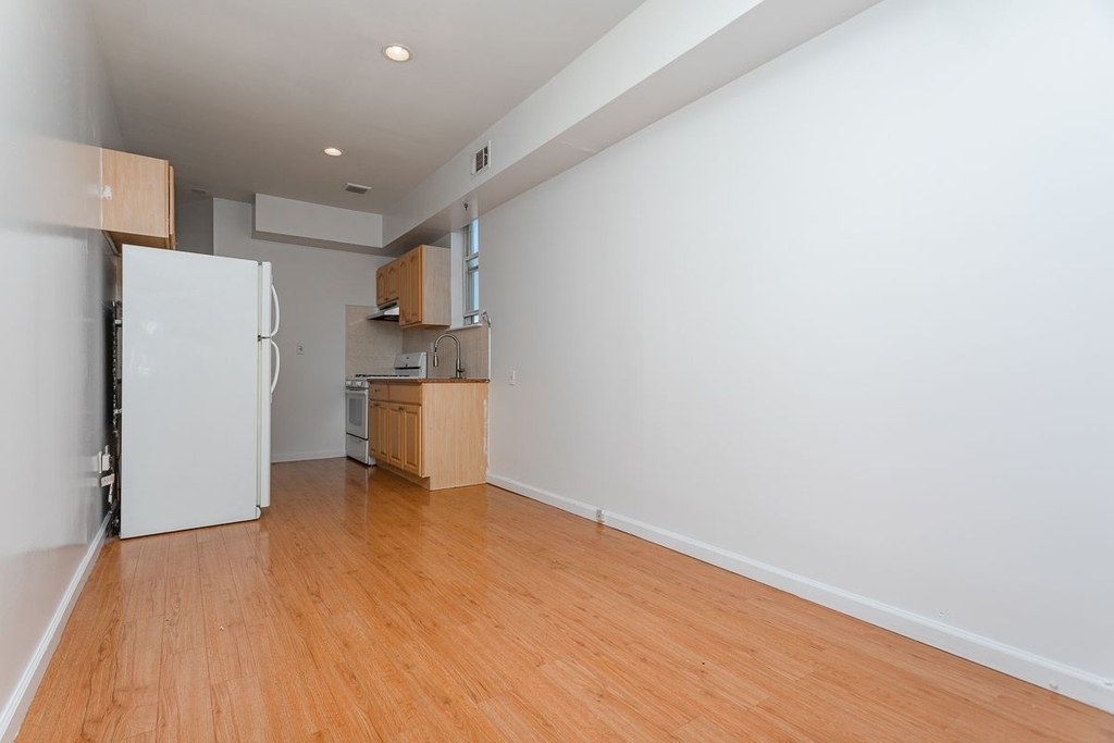 30 Driggs Avenue - Photo 10