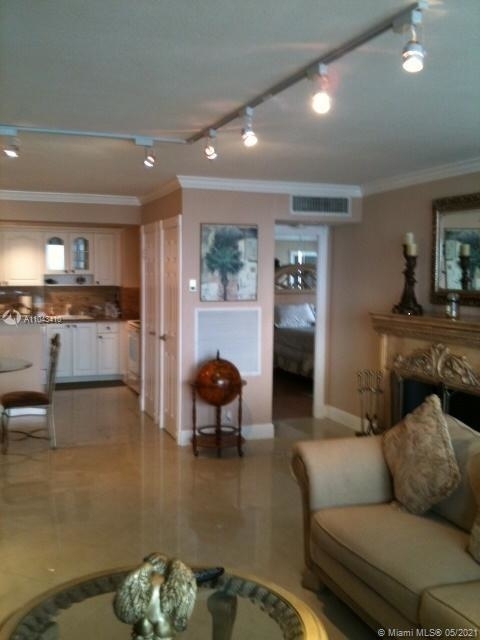 9195 Collins Ave - Photo 2