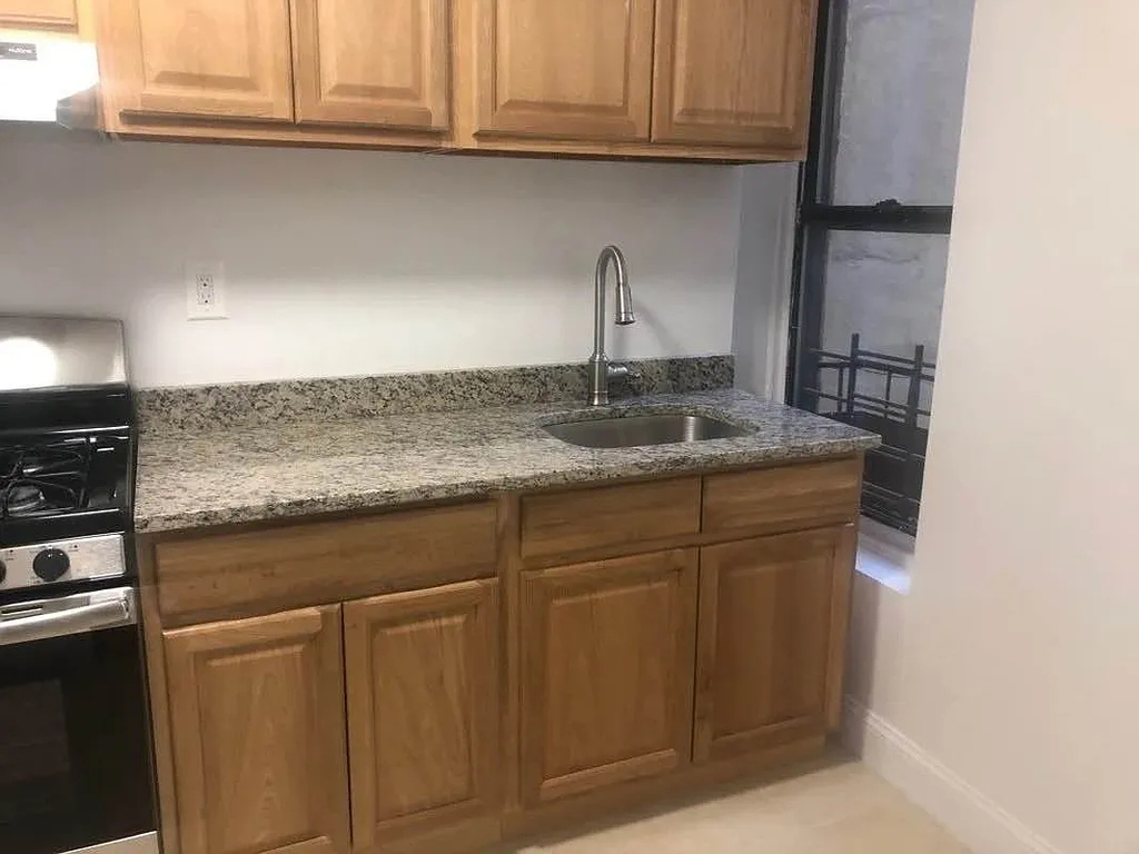 428 East 116th Street - Photo 7