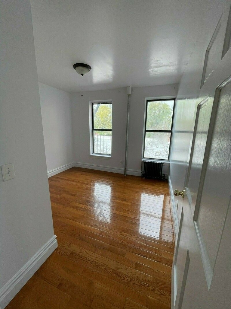 611 West 152nd St - Photo 1