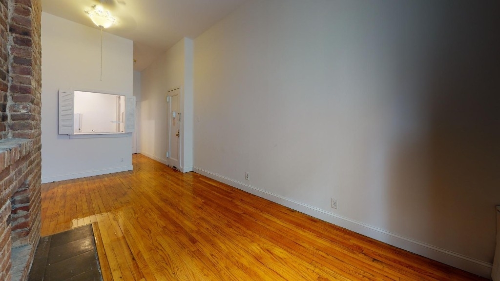 417 East 87 Street - Photo 6