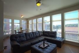 701 Arch Adams St Apt 1088-3 - Photo 4