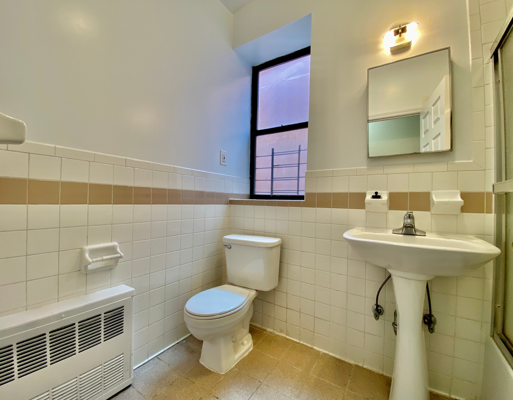 232 West 122nd Street - Photo 5