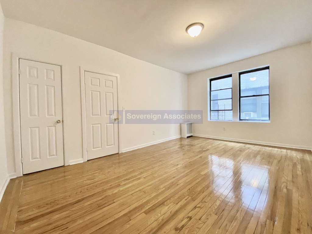 44 Bennett Avenue - Photo 7