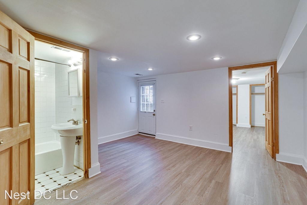 3121 11th St Nw - Photo 4