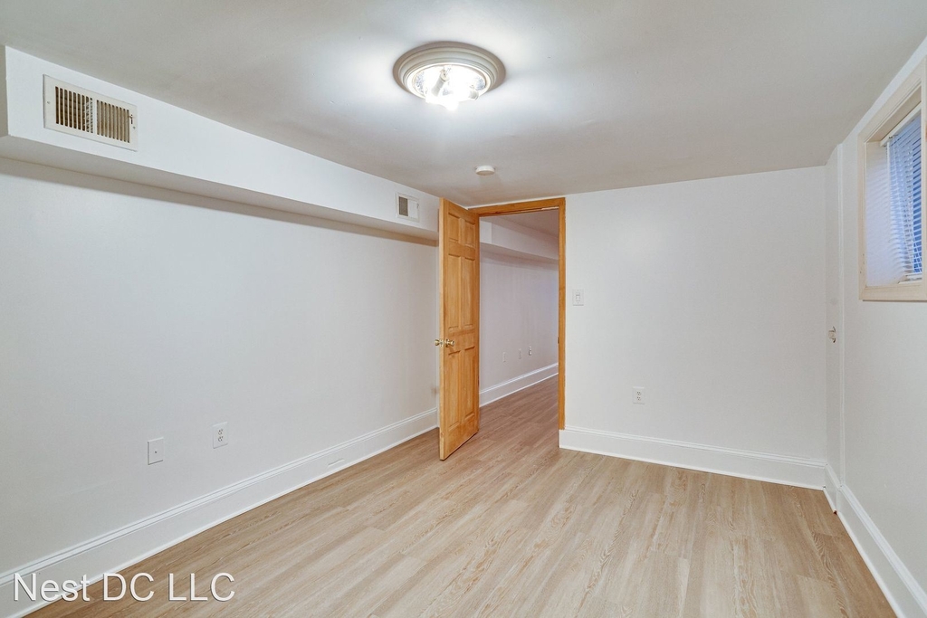 3121 11th St Nw - Photo 2