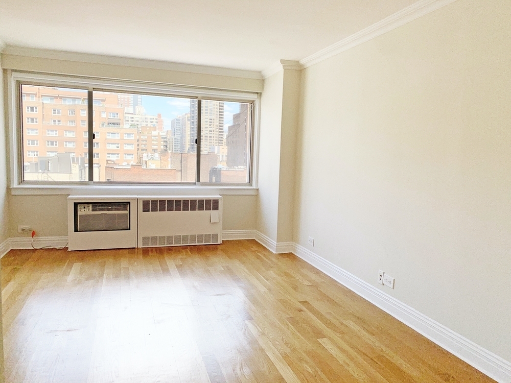 360 East 65th Street - Photo 1