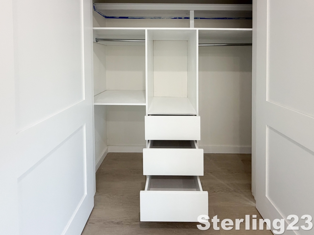 21-17 46th Street - Photo 6