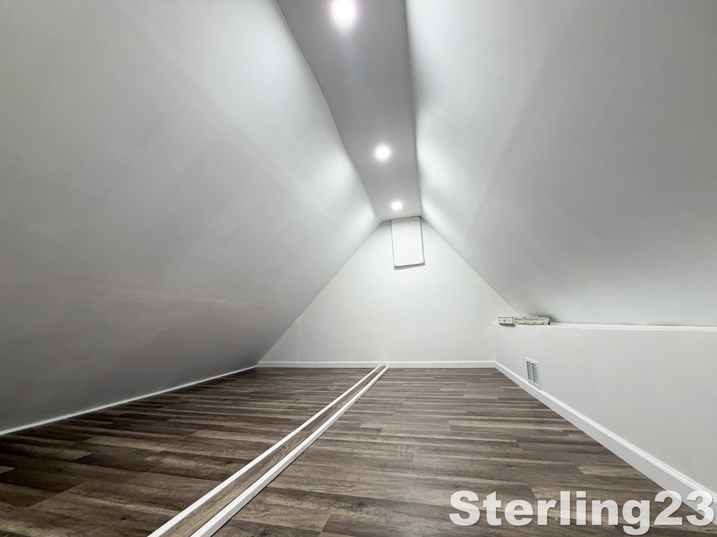 21-17 46th Street - Photo 18