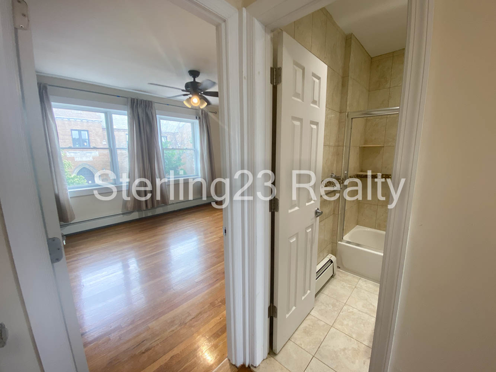 21-17 46th Street - Photo 6