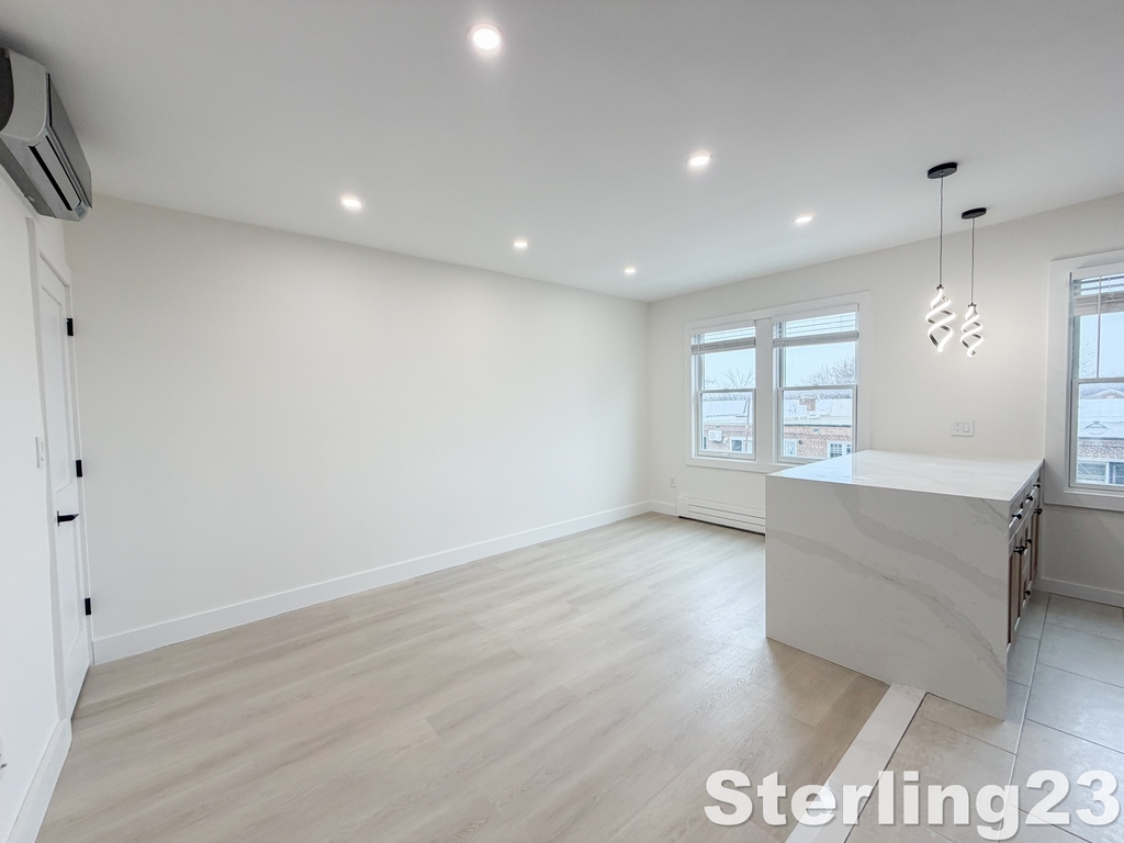 21-17 46th Street - Photo 5
