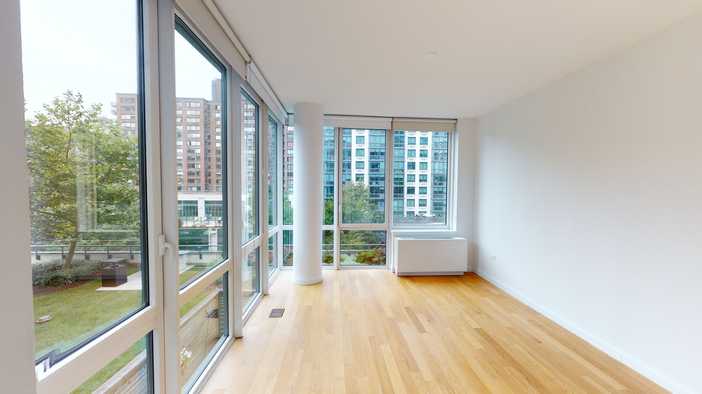 795 Columbus Avenue - Photo 5