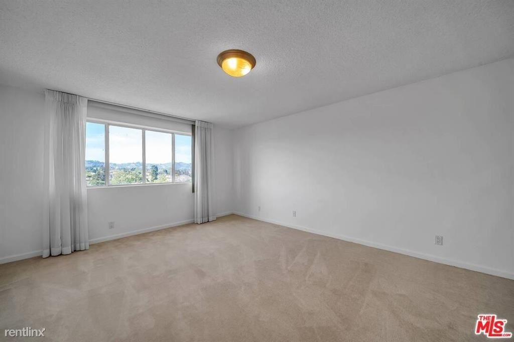 10717 Wilshire Blvd Apt 207 - Photo 8