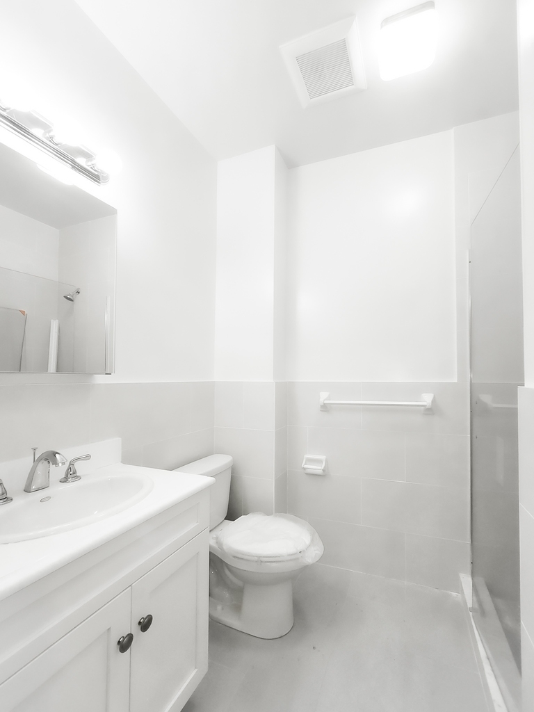 126 East 24th Street - Photo 11