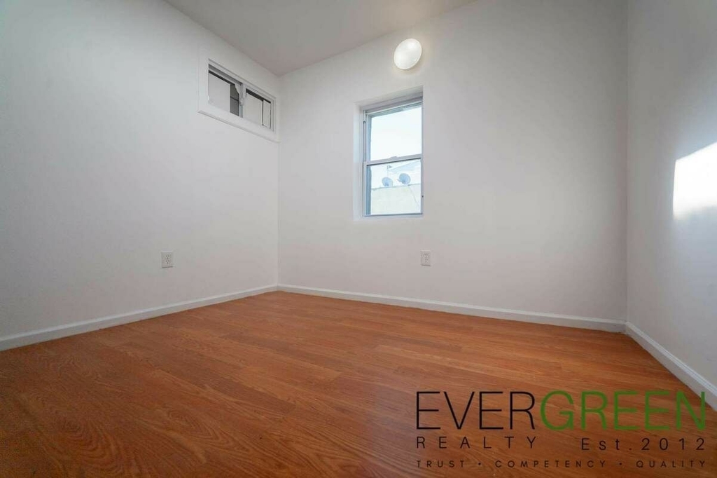 173 Hart Street - Photo 5