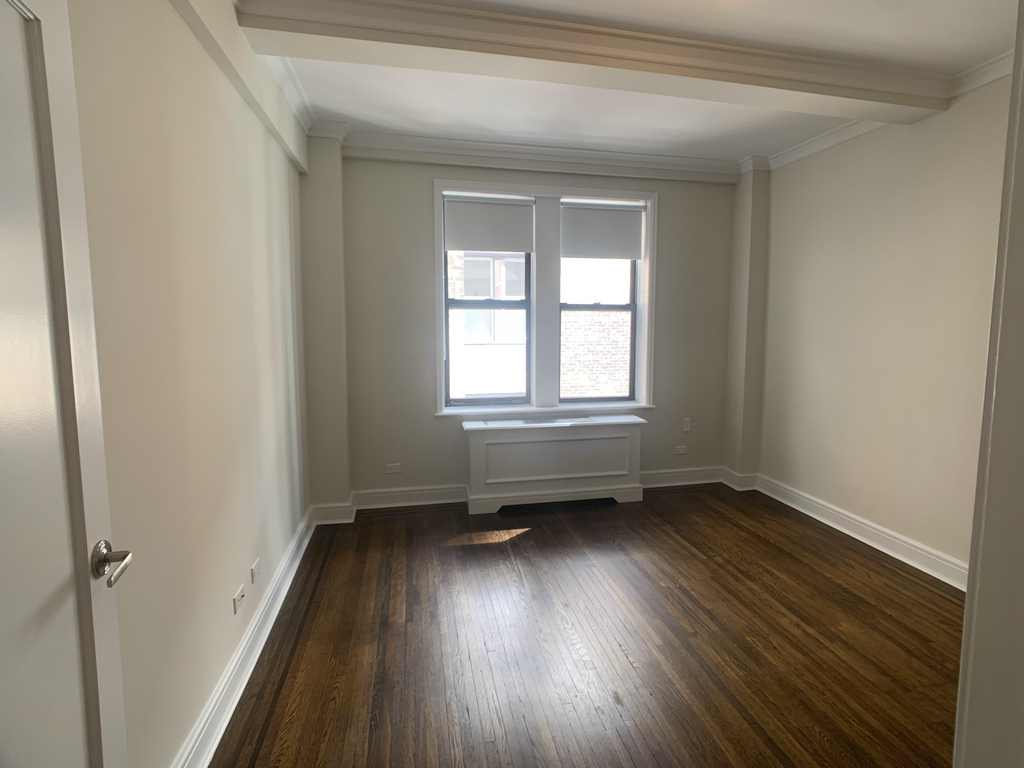 210 West 70th Street - Photo 7