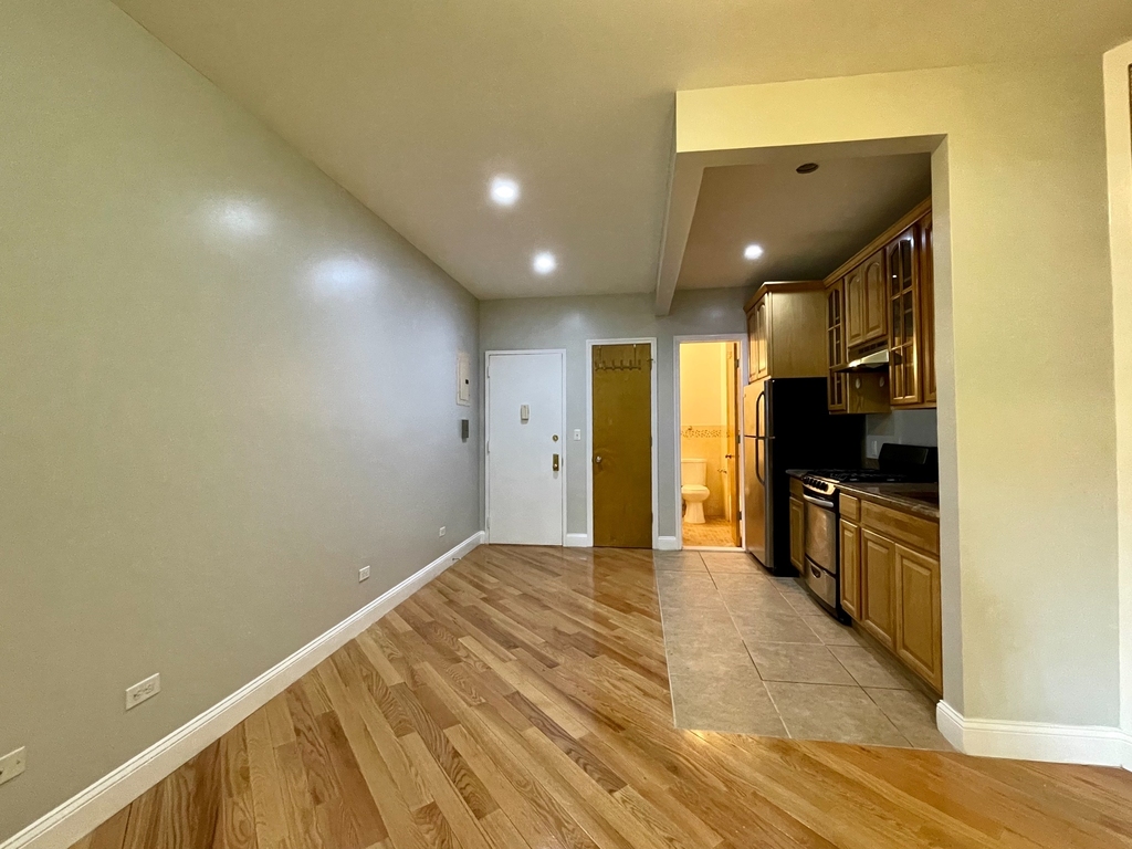 343 East 115th Street - Photo 4