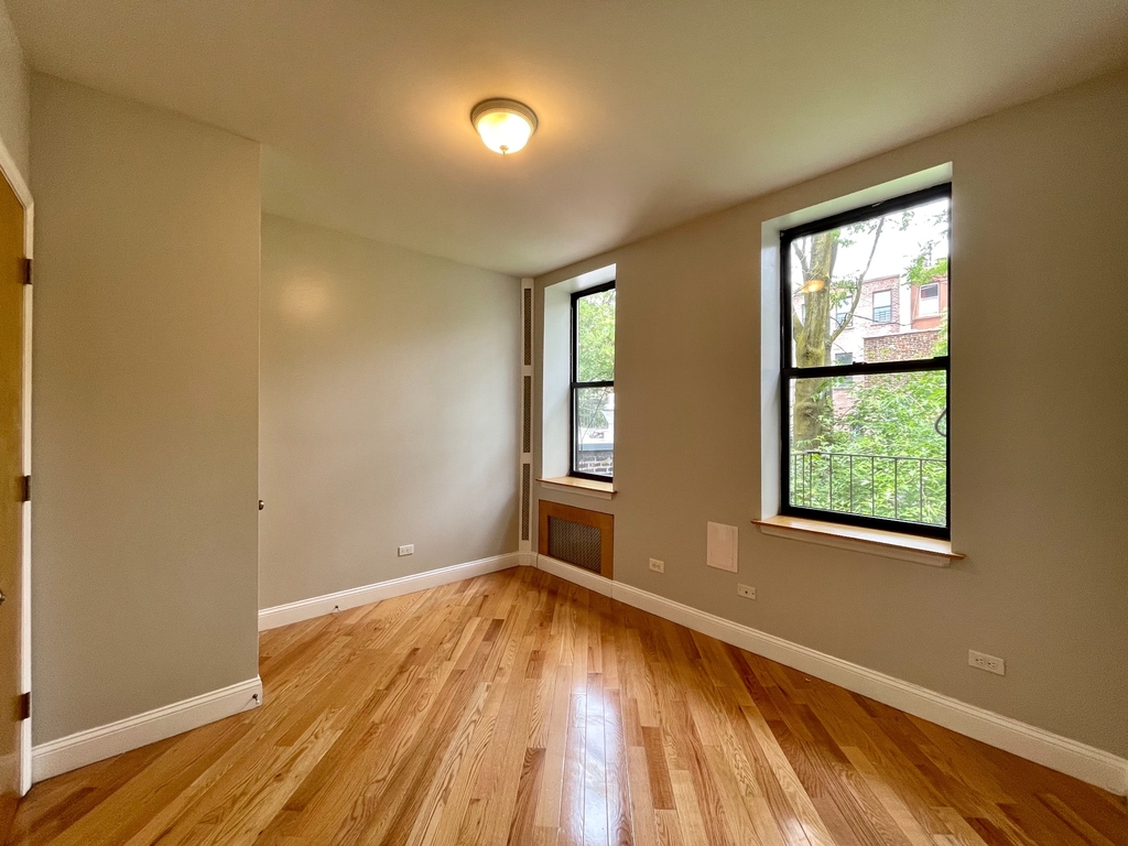 343 East 115th Street - Photo 6