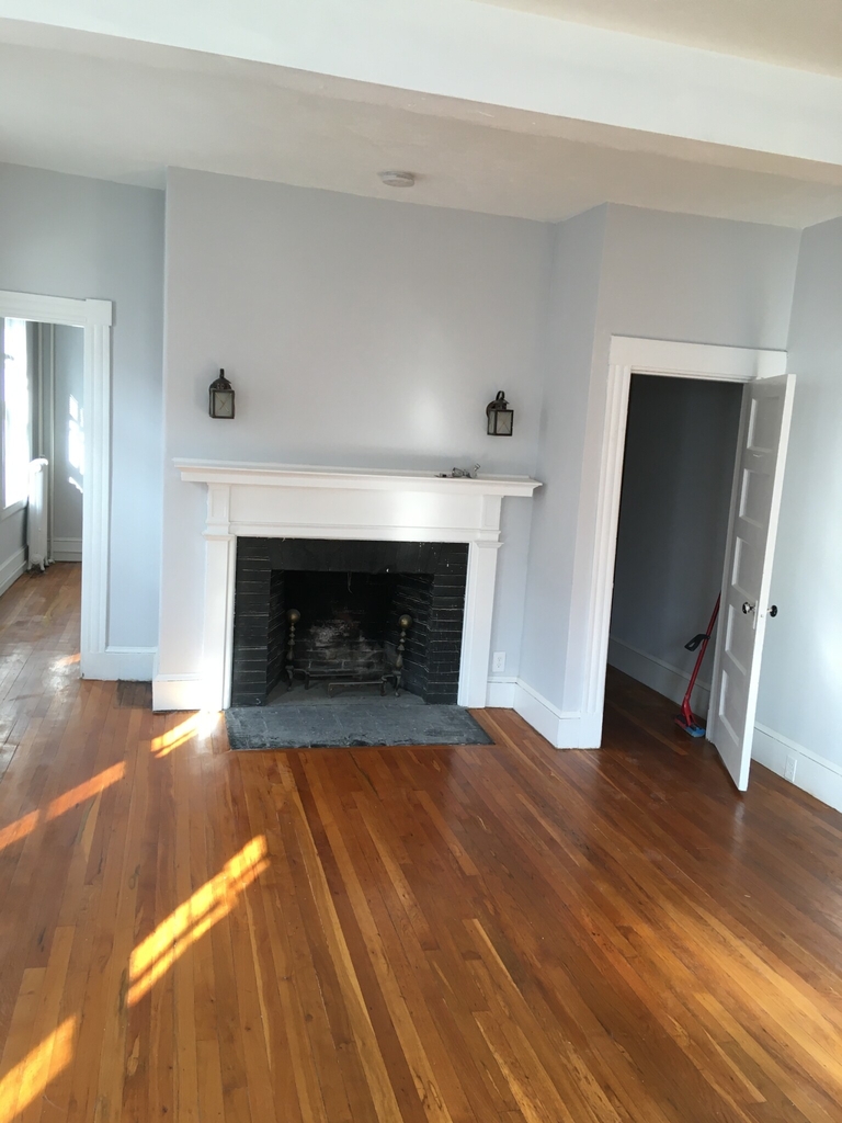 84 West Cedar St. - Photo 2