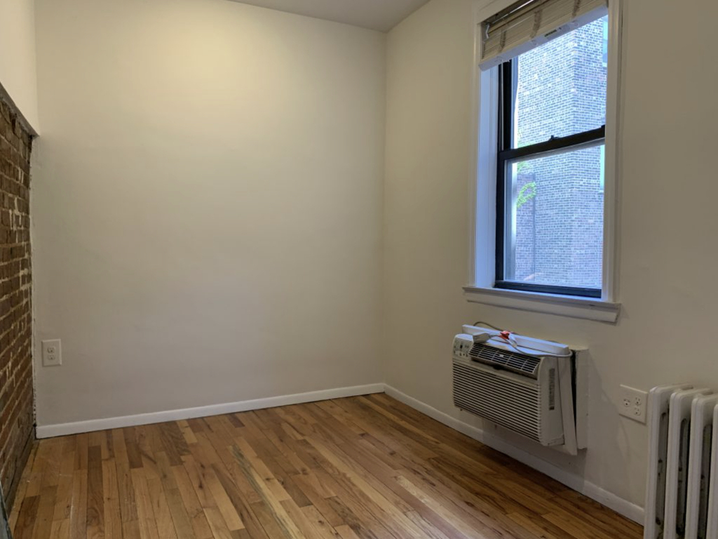 151 West 82nd Street - Photo 5