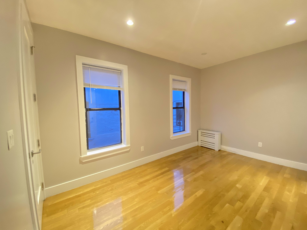 600 West 144th Street - Photo 10