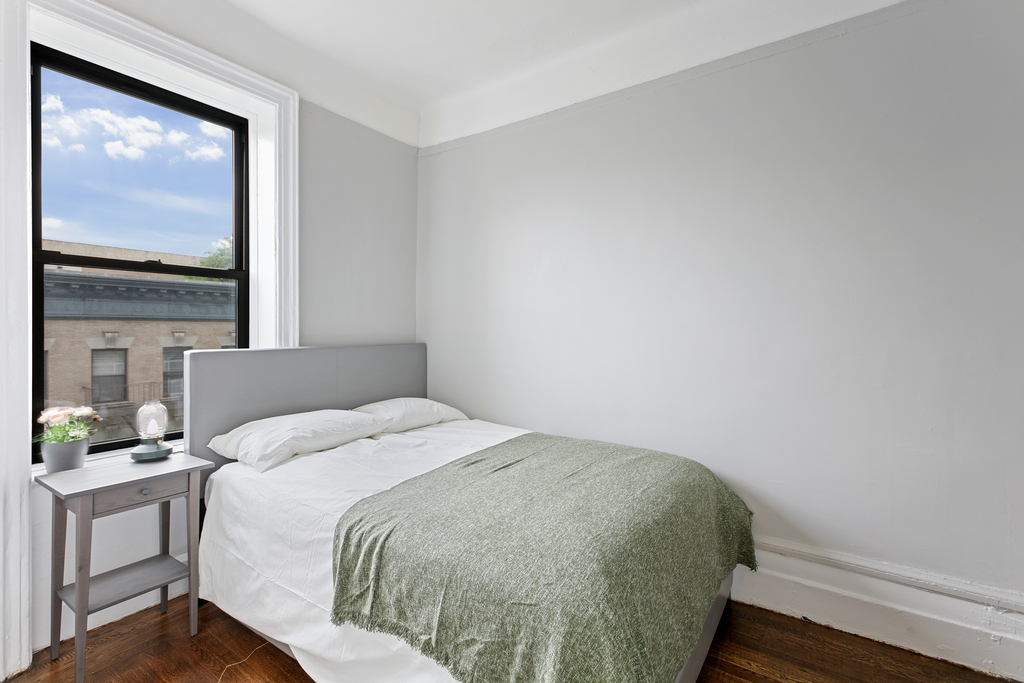 117 West 141st Street - Photo 2