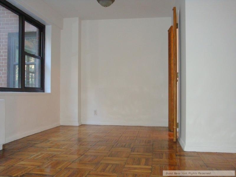 405 East 56th Street - Photo 3