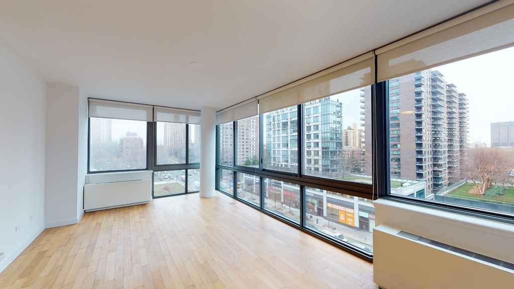 808 Columbus Avenue - Photo 6