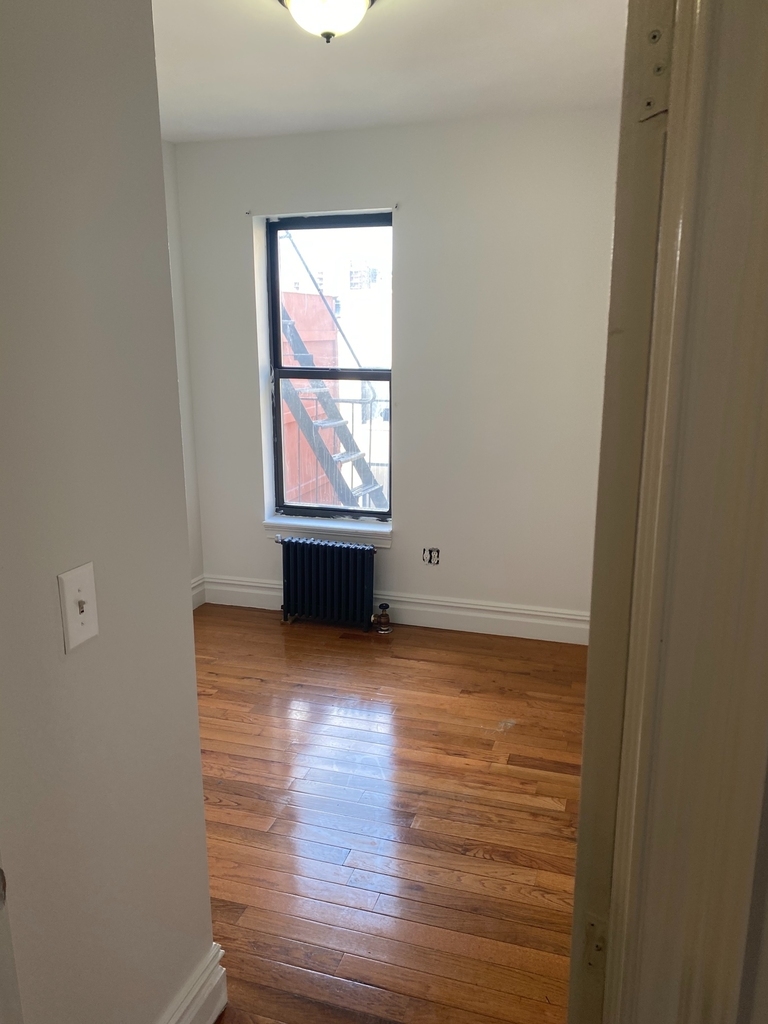 16 East 126 Street - Photo 5