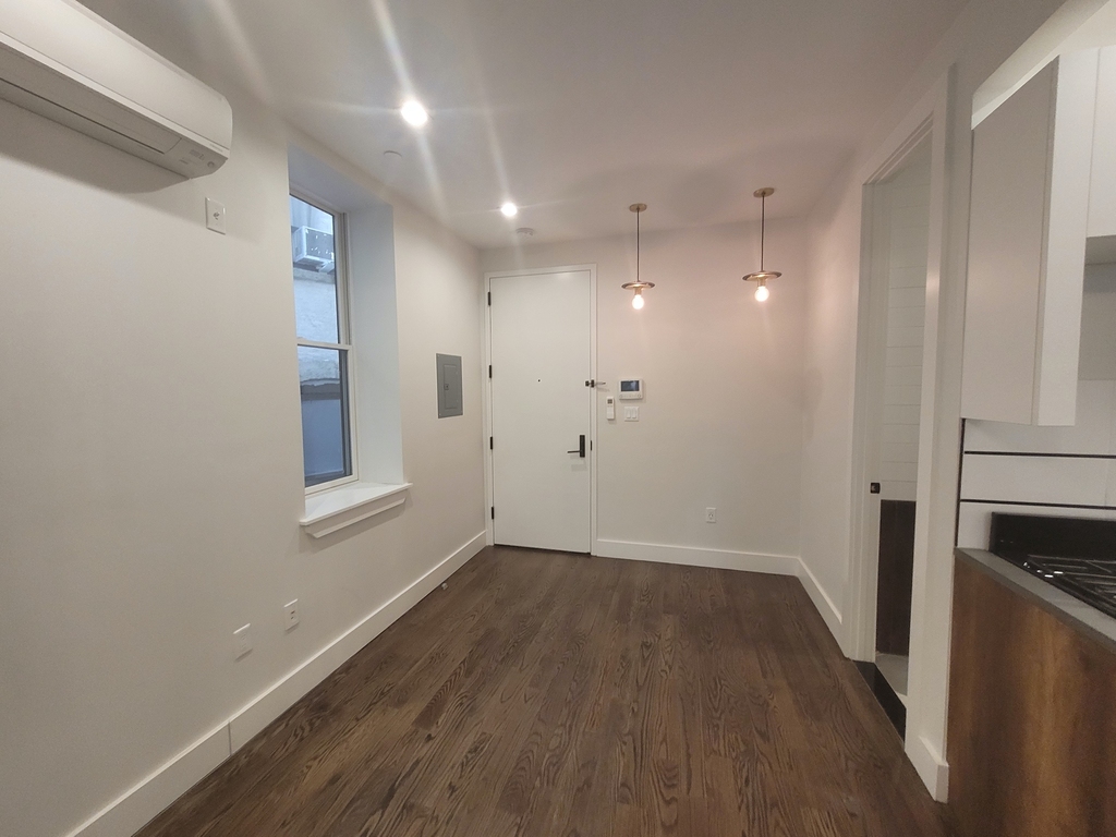 797 Ocean Avenue - Photo 5