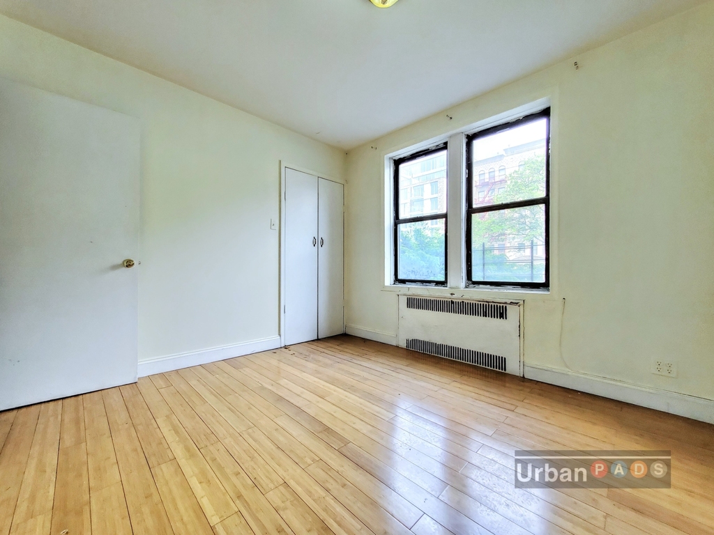 590 Ocean Avenue - Photo 3