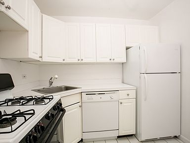 210 west 89th st - Photo 1