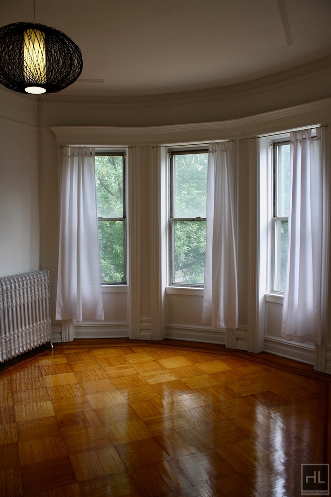 1265 Eastern Parkway - Photo 0