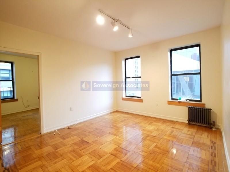 86 Haven Avenue - Photo 0