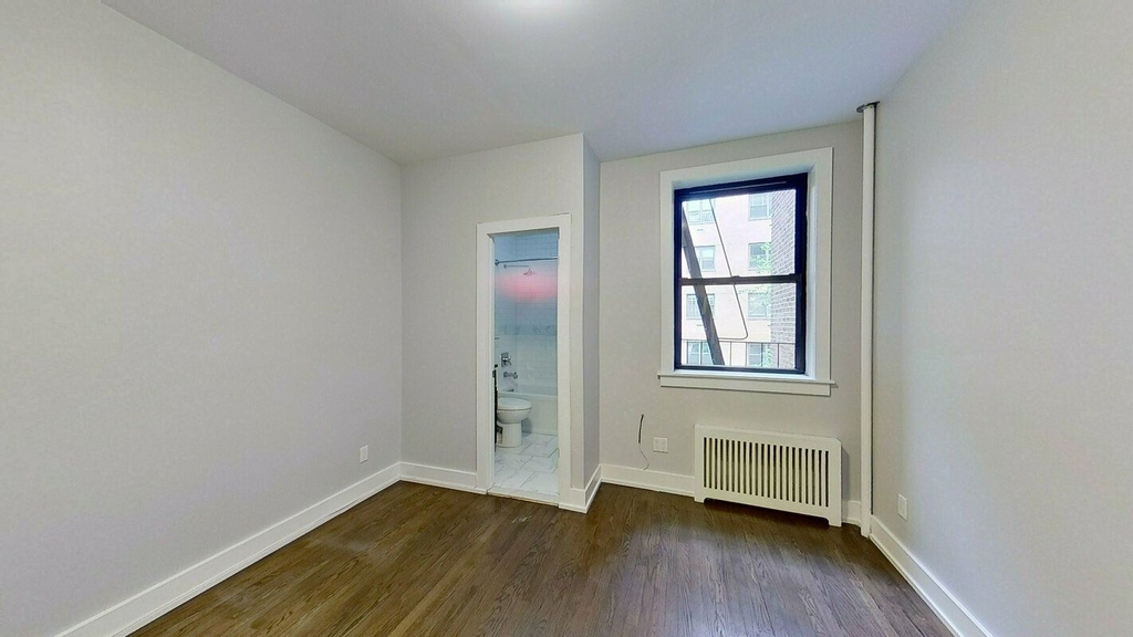 234 East 88th Street - Photo 4