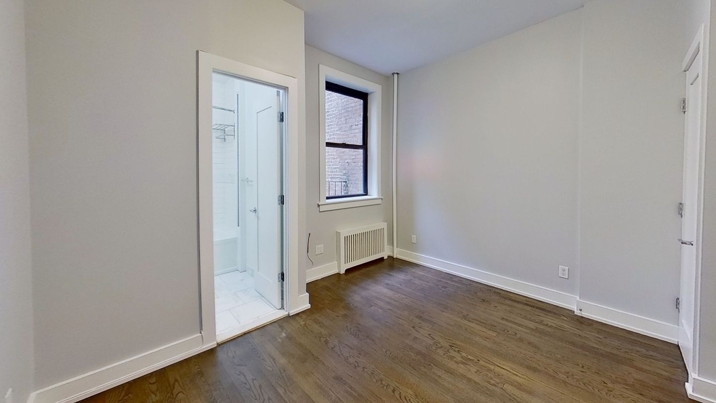 234 East 88th Street - Photo 3