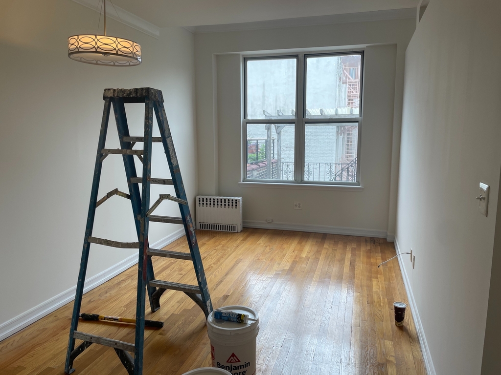 106 West 76th Street - Photo 2