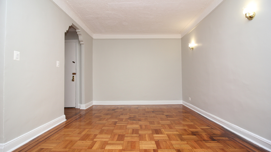 1543 Park Place - Photo 4