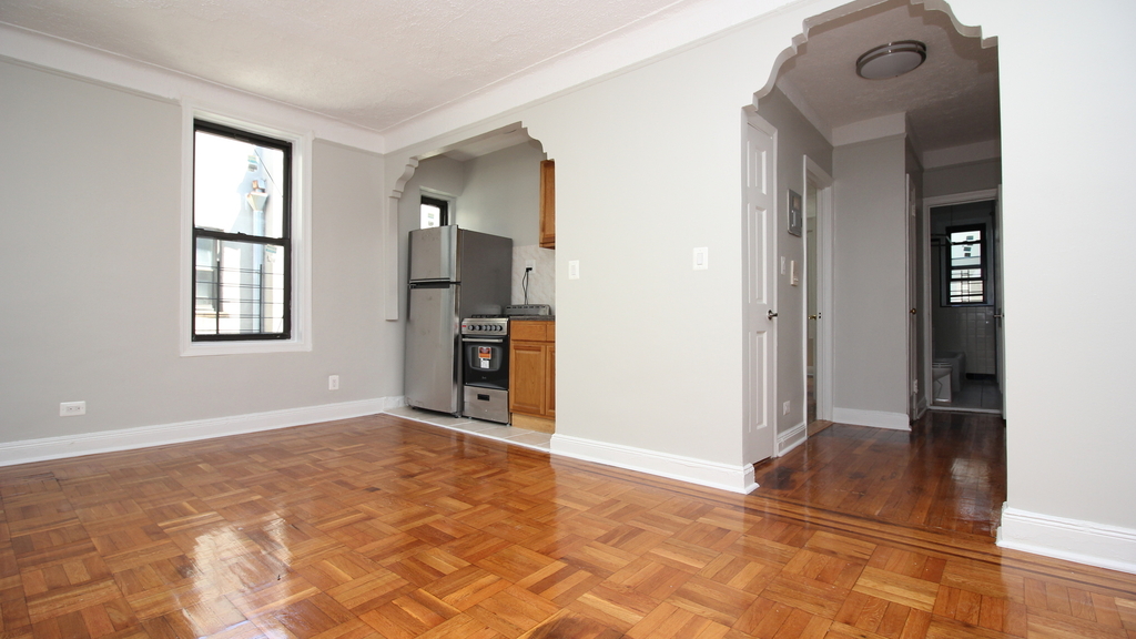 1543 Park Place, Brooklyn, NY 11213 - Photo 5