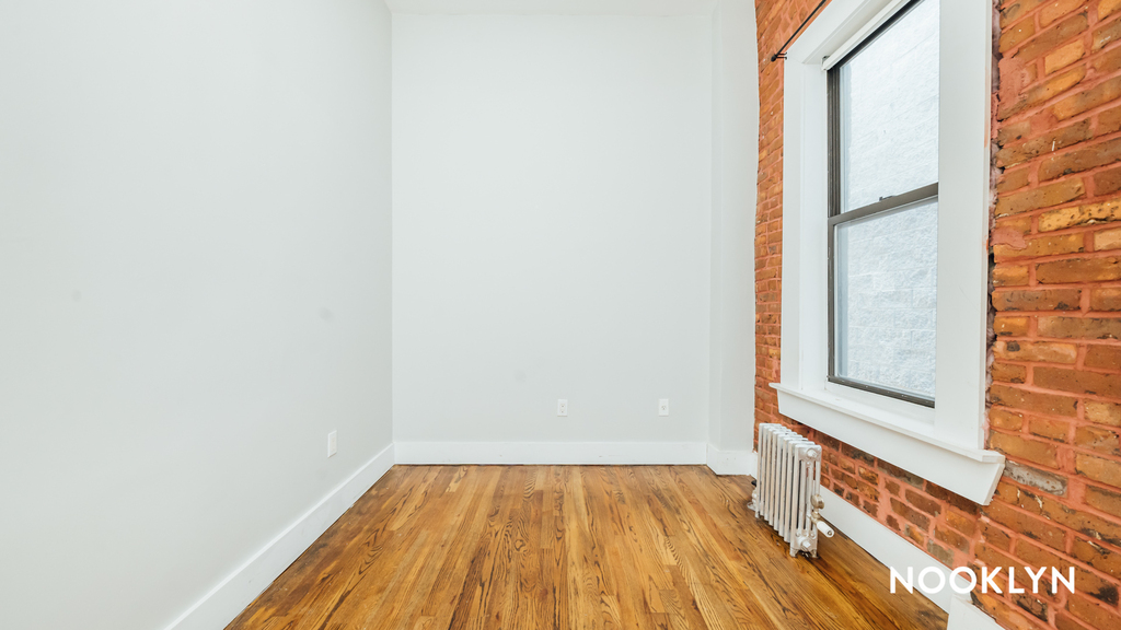 934 Myrtle Avenue, Brooklyn, NY 11206 - Photo 1