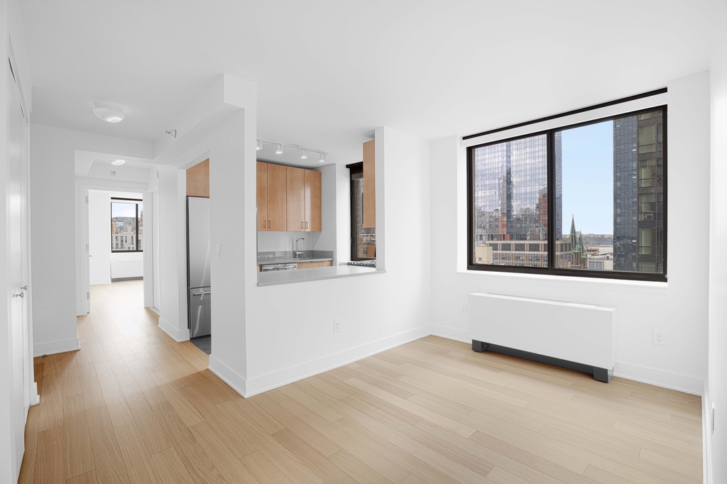 420 West 42nd Street - Photo 7