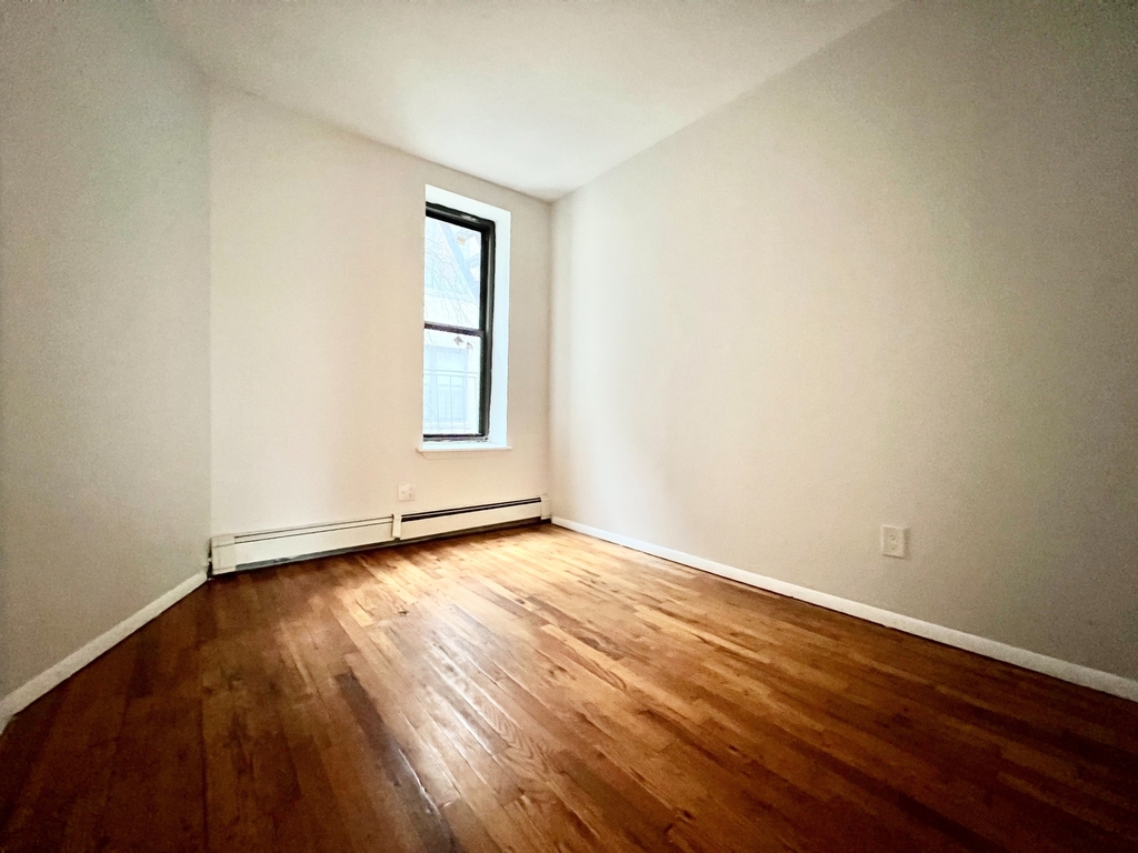 148 Parkside Avenue - Photo 7