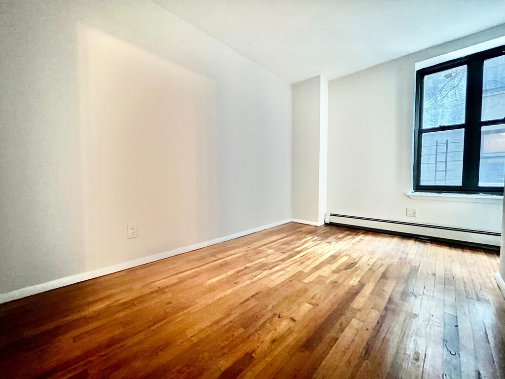 148 Parkside Avenue - Photo 8