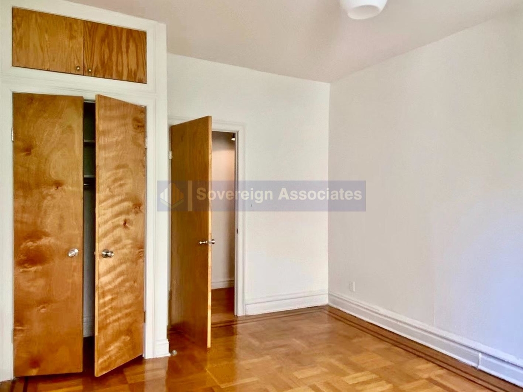 615 Fort Washington Avenue - Photo 10