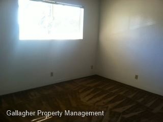 2034 Bath Street - Photo 3