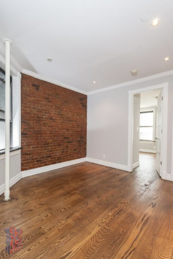 219 East 23rd Street - Photo 3